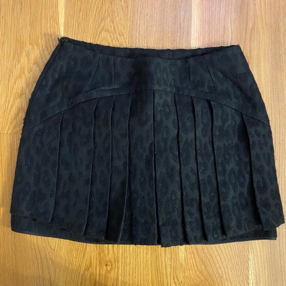Gryphon Wool Blend Back Pleated Skirt - Picture 2 of 6